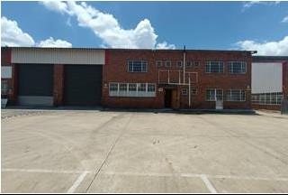 710 m² Industrial space