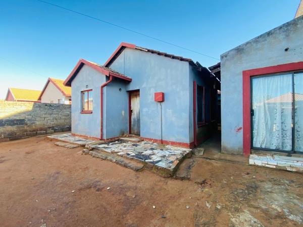 2 Bedroom House