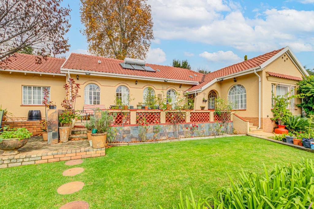 4 Bedroom House