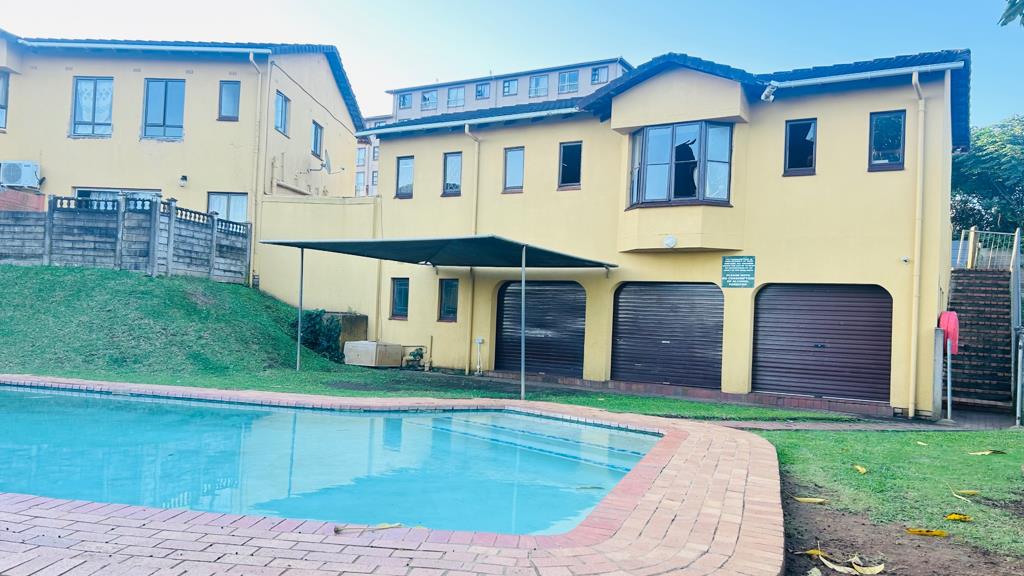 2 Bedroom Duplex