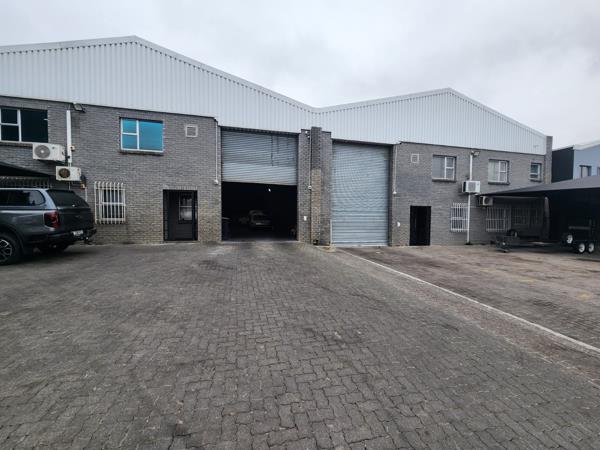 955 m² Industrial space