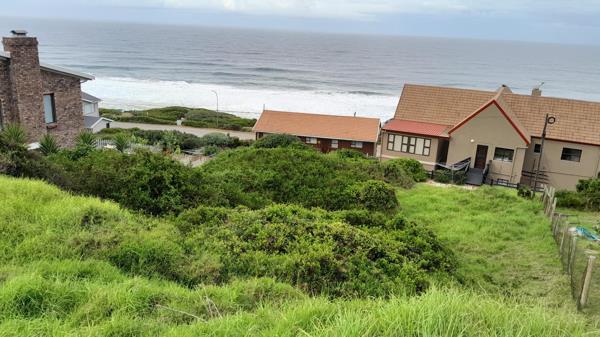 718 m² Land