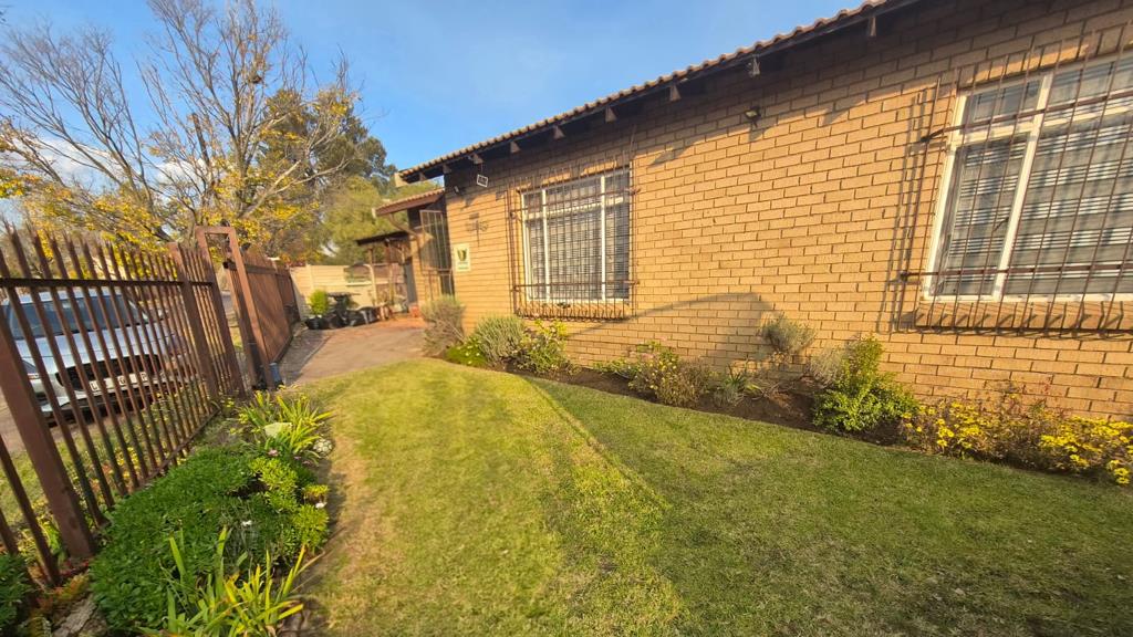 2 Bedroom House
