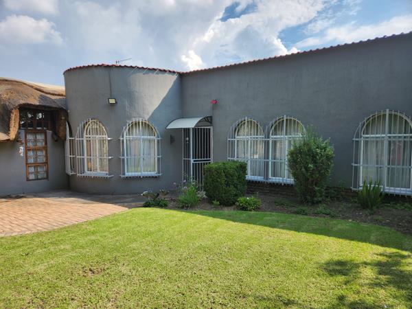 5 Bedroom House