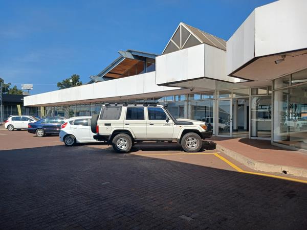 800 m² Retail Space