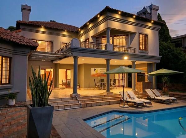 5 Bedroom House