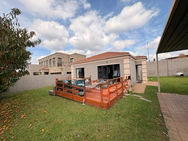 2 Bedroom House