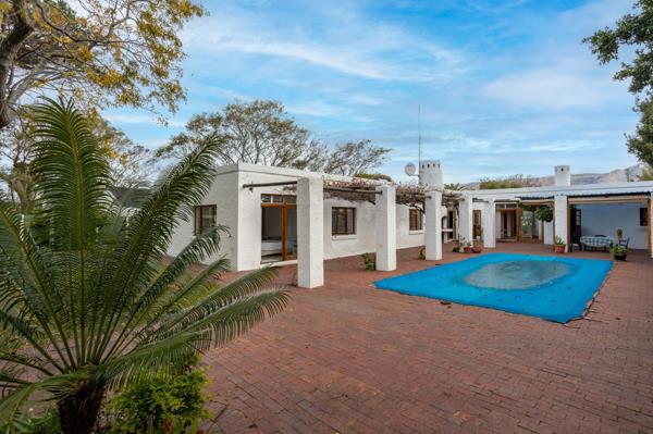 5 Bedroom House