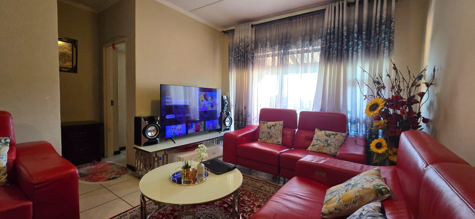 3 Bedroom Apartment in Oakdene