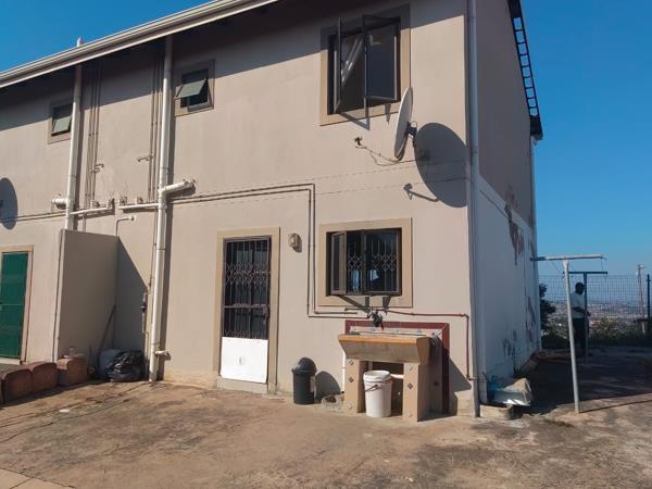 2 Bedroom Duplex