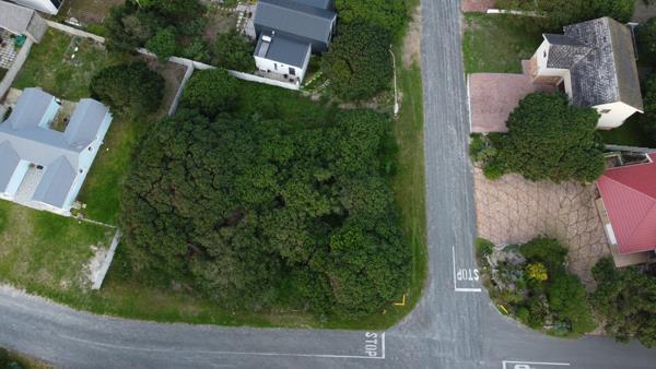 849 m² Land