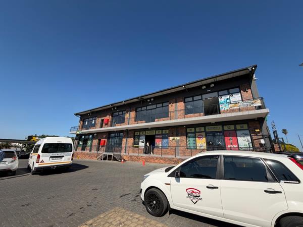 87 m² Retail Space