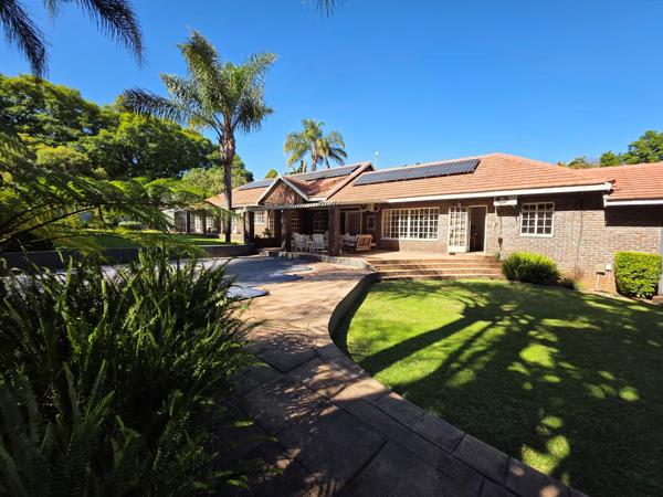 5 Bedroom House