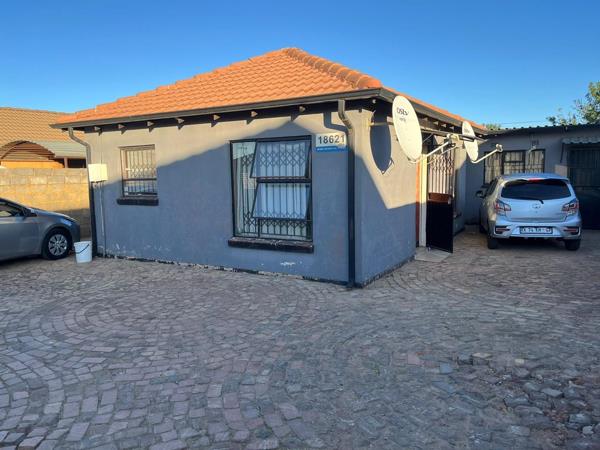 2 Bedroom House
