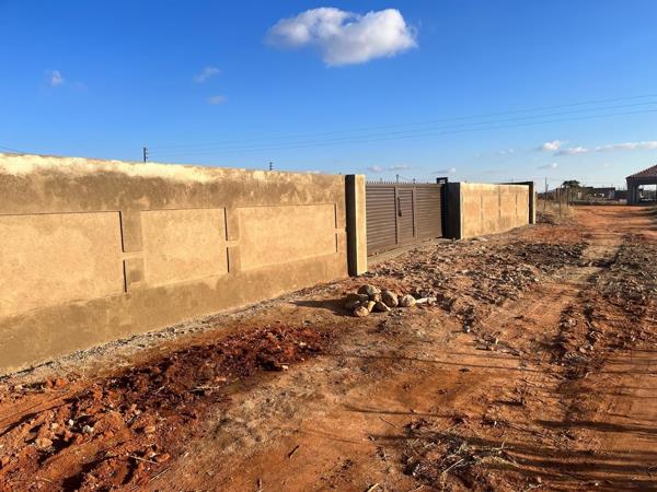 950 m² Land
