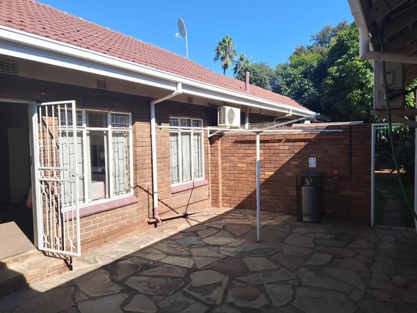 12 Bedroom House