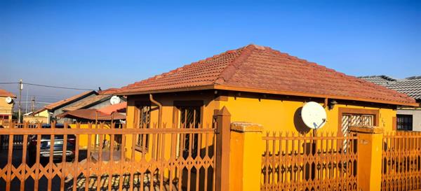 2 Bedroom House
