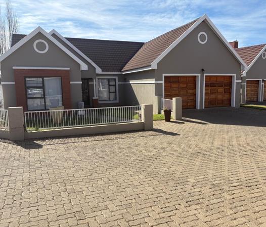 4 Bedroom Townhouse