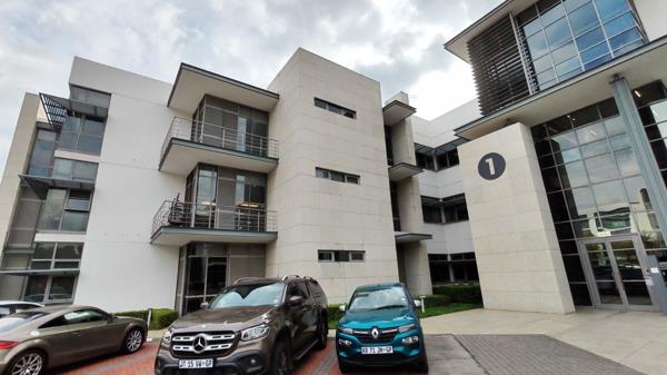 1 162 m² Office Space