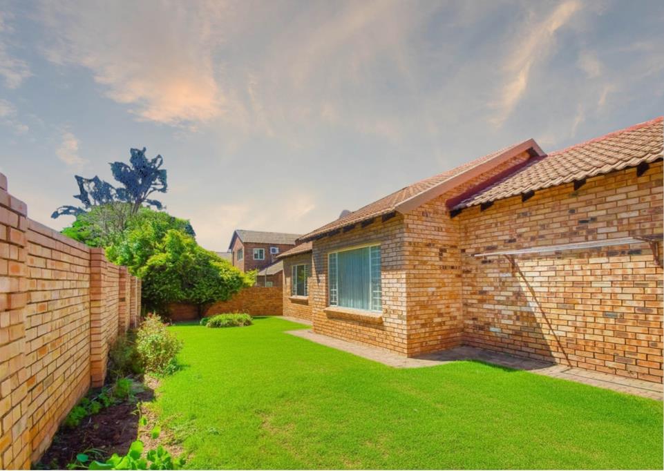 3 Bedroom Townhouse