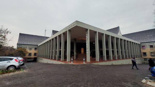 401 m² Office Space