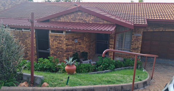 2 Bedroom Townhouse