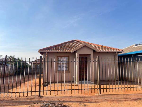 2 Bedroom House