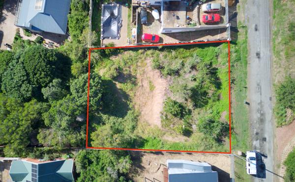 798 m² Land