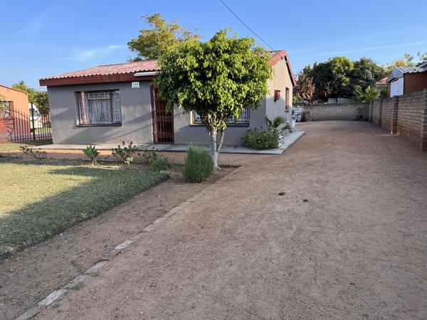 2 Bedroom House