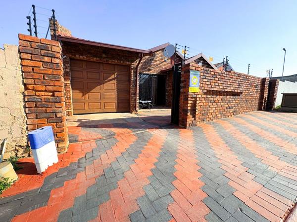2 Bedroom House