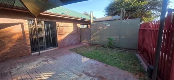 1 Bedroom House