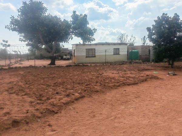 950 m² Land