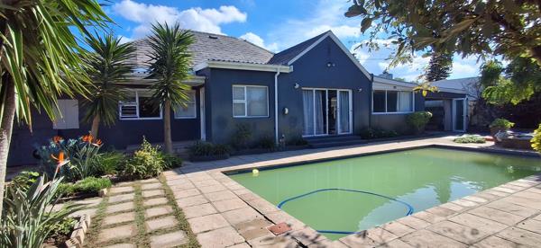 5 Bedroom House