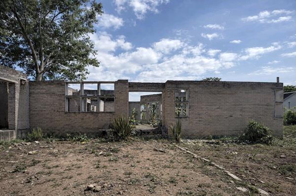 702 m² Land