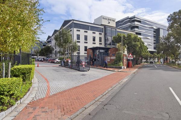 250 m² Commercial space