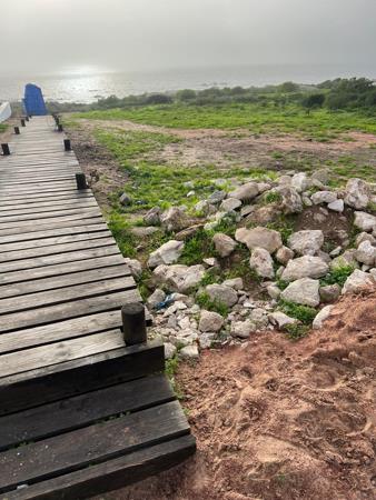 327 m² Land