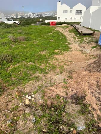 327 m² Land