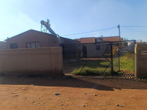 2 Bedroom House
