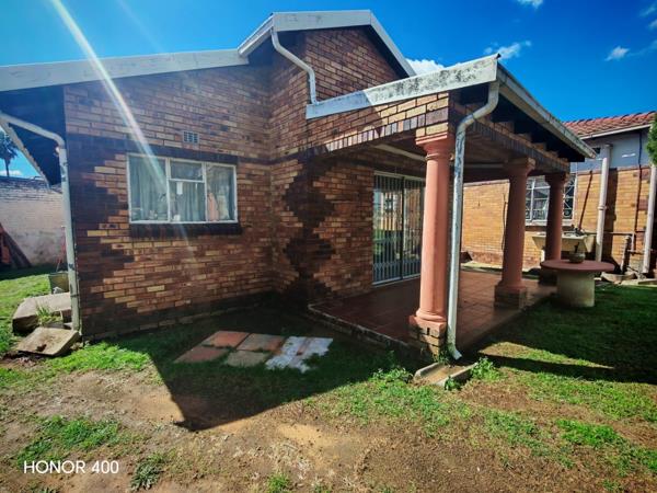 2 Bedroom House