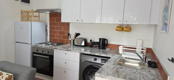 1 Bedroom Garden Cottage