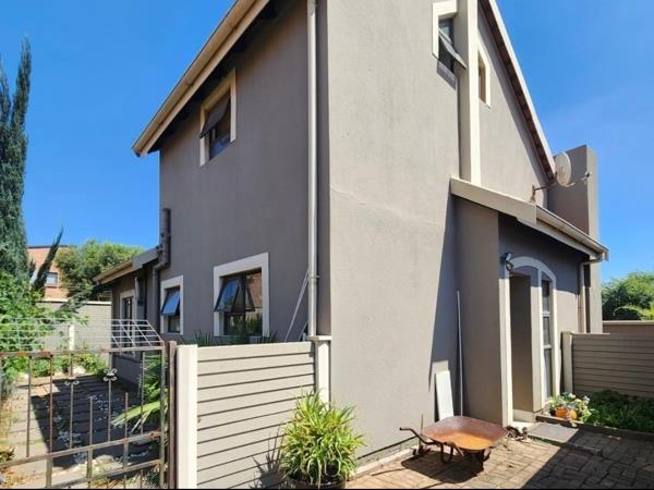 3 Bedroom Townhouse