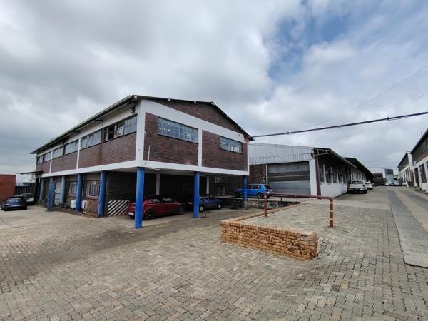 1 250 m² Industrial space