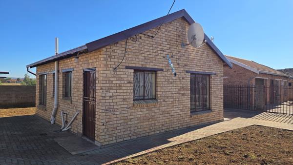 2 Bedroom House