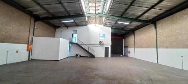 331.6 m² Industrial space