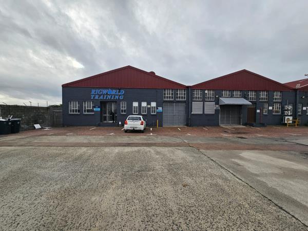 300 m² Industrial space