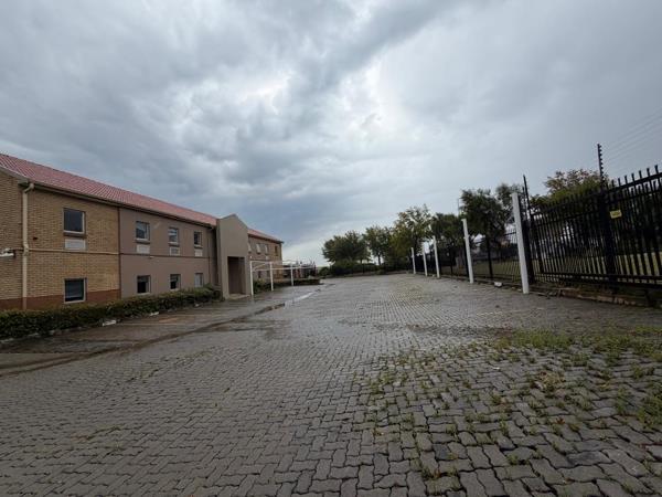 2 606 m² Industrial space