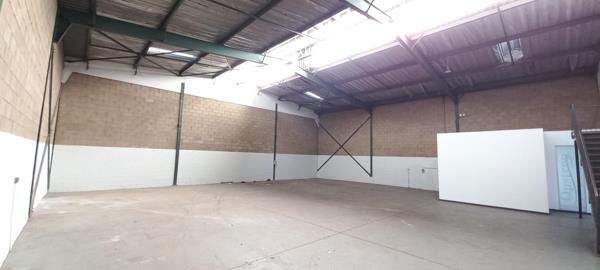 331.6 m² Industrial space