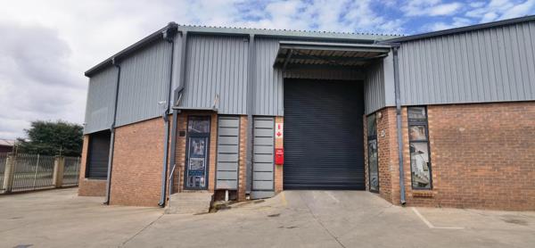 209 m² Industrial space