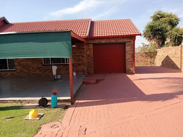 2 Bedroom House