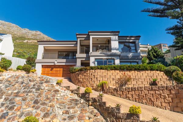 8 Bedroom House